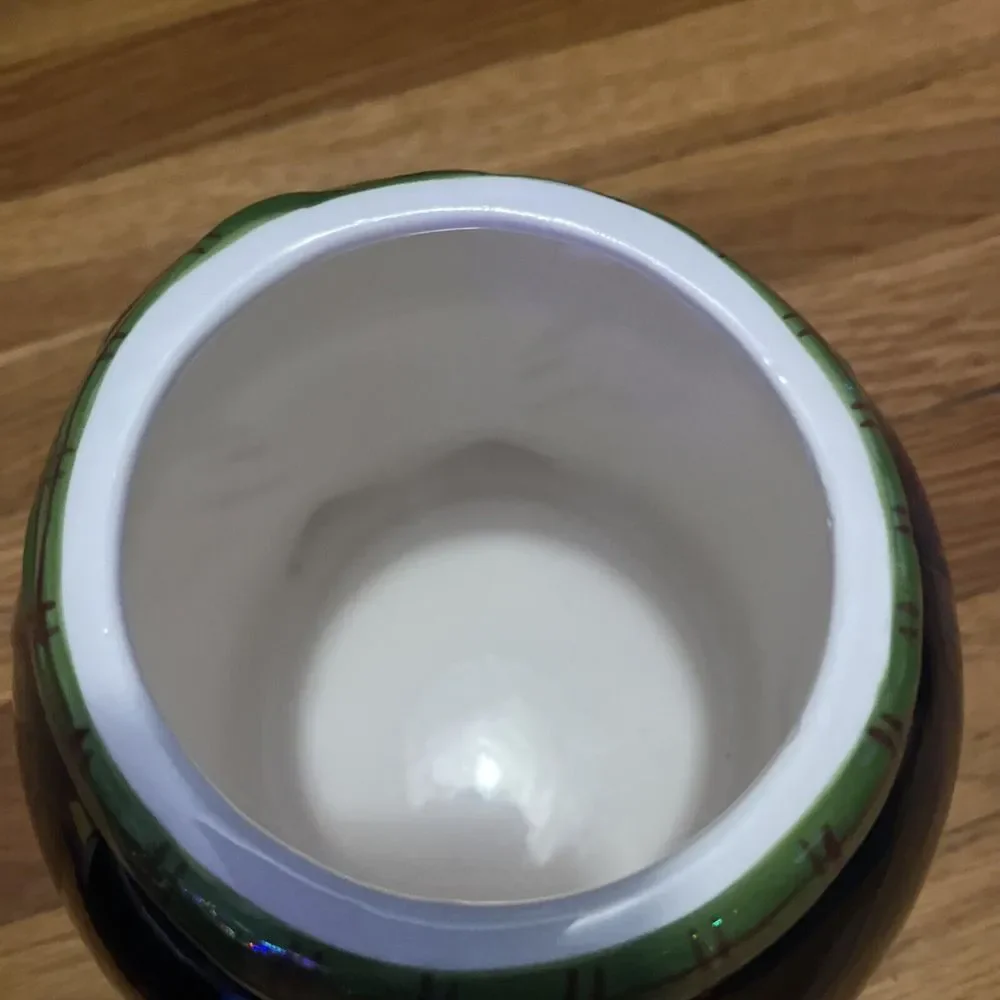 N/A slight crack